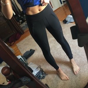 Athelta hike tight, black, size 0